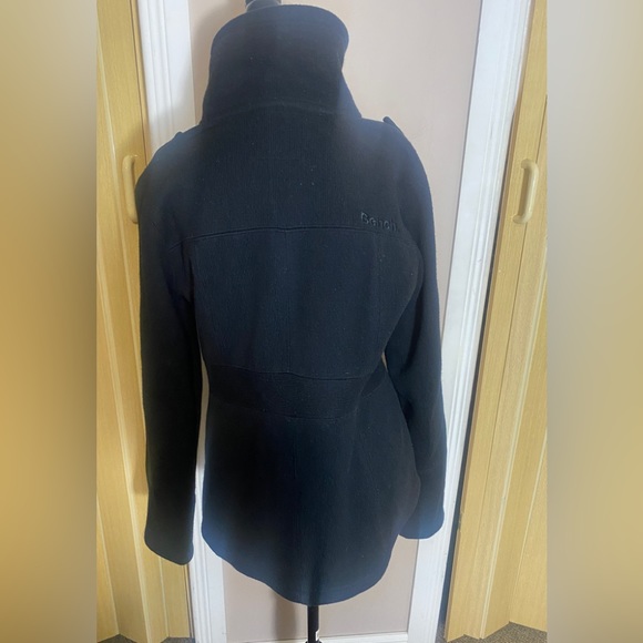 BENCH Black Coat in good condition - Picture 4 of 7